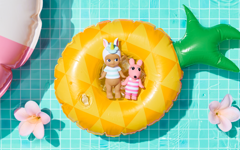 Summer Vacation: Sun-Kissed Style - SOLD OUT C1